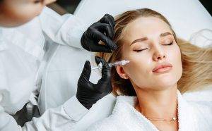 injectables-cosmetologist